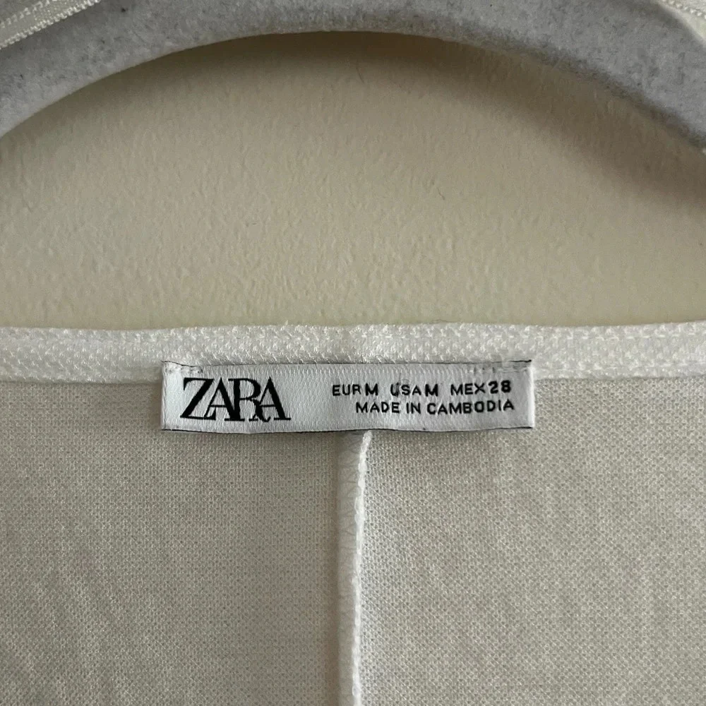 ZARA Gauzy Romantic White Batwing Dolman Sleeve Cropped Button Blouse Top - Picture 7 of 10